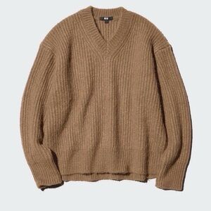 Uniqlo V Neck Sweater